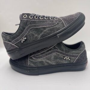 Vans Men’s Skate Old Skool
Quasi Asphalt Sneakers
VN0A5FCB107